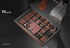 Simple Clothes Wardrobe For Bedroom Dressing Room Walk-in Red Closets OEM Design Luxury Functional Hardware