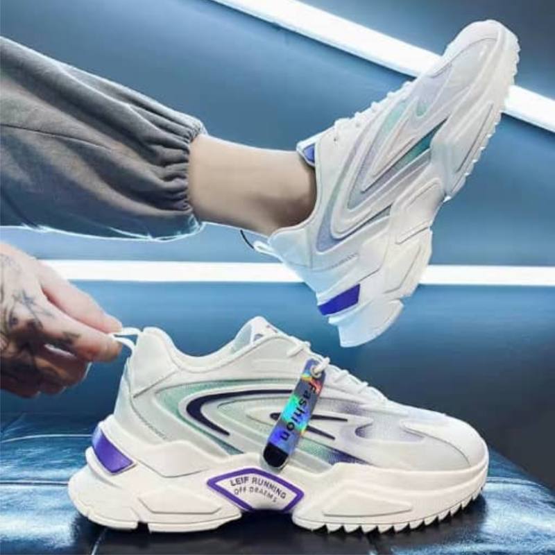 2021 Men's Breathable Sneaker