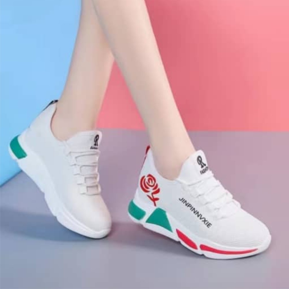 Ladies Flower Sports Trainer