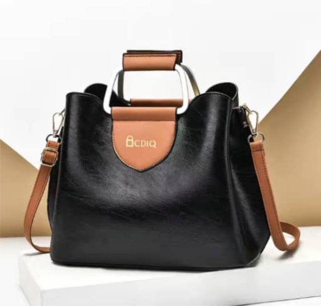 Ladies' Elegant Bags