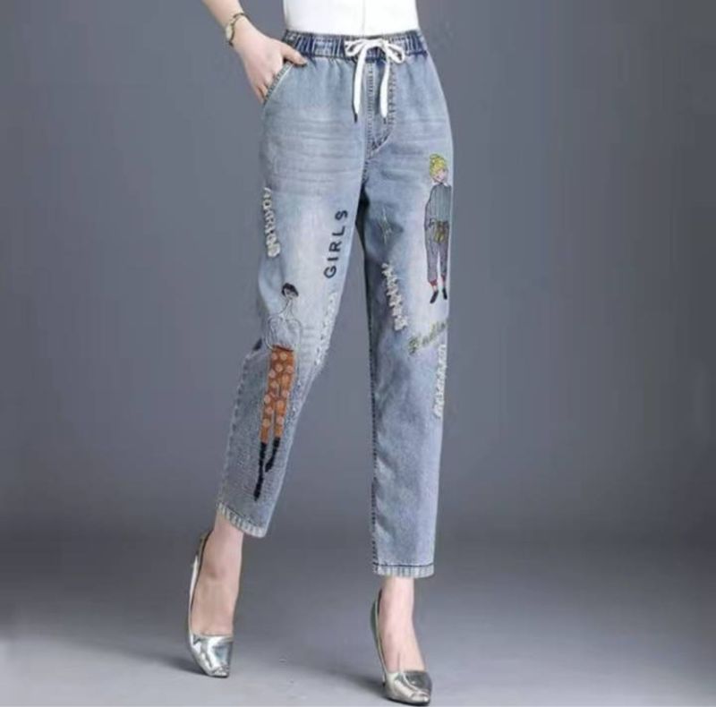 Ladies Stitched Fancy Jeans
