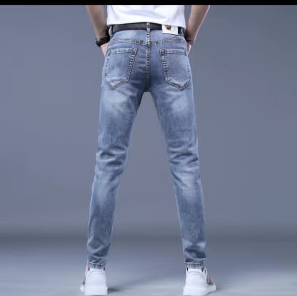 Men's Light Blue ripped jeans