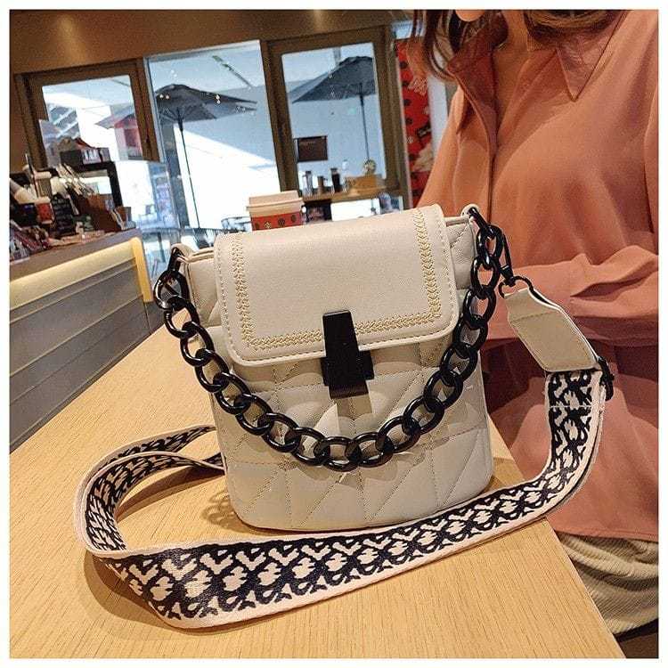 Ladies Fancy Designer Clutch Bag - White