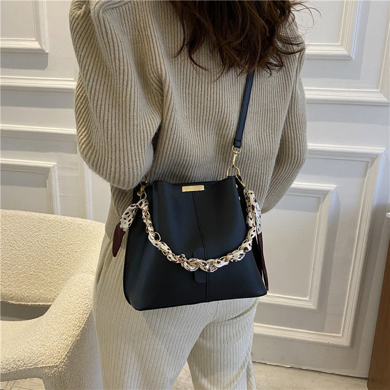 Ladies' Smart Handbags
