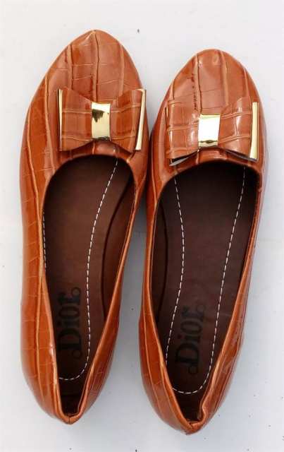 Ladies Elegant Polish Flat Shoes - Brown