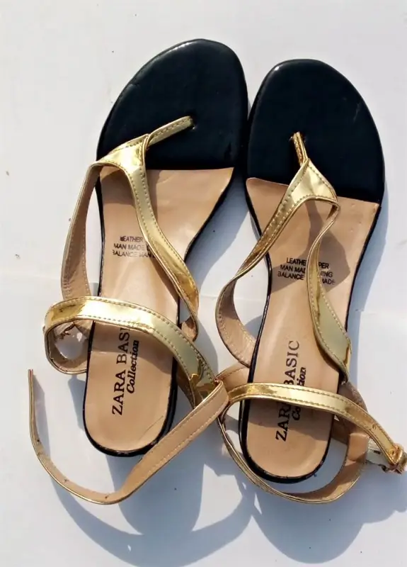 Women Classic Gold Sandal