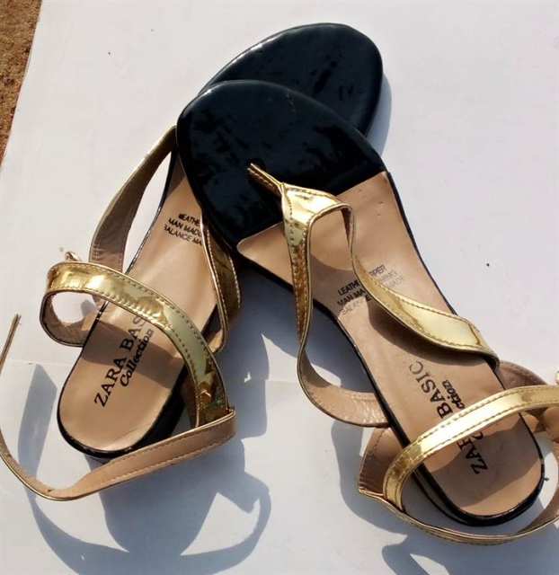 Women Classic Gold Sandal
