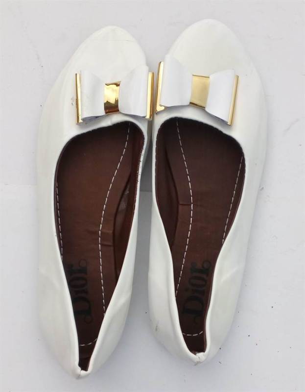 Ladies Elegant Polish Flat Shoes - White