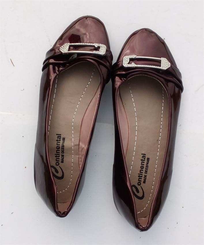 Ladies Elegant Polish Flat Shoes - Wine