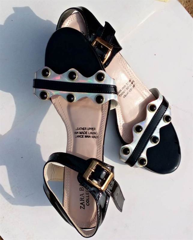 Women Zara Basic Gold Sandal