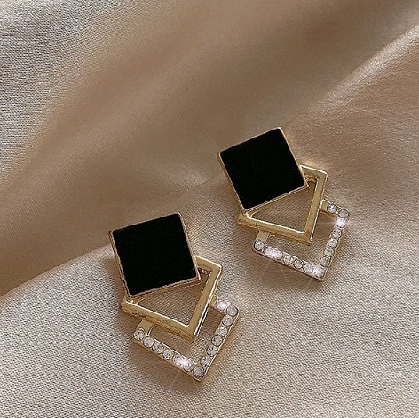 Crystal Black Three - Tiered Gold Earrings For Ladies