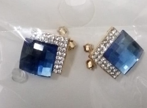 Pearl Blue Gold Earrings For Ladies