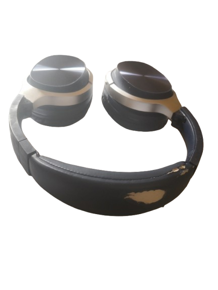 BT007 Powerful Headphone-(With little Plie) / Bluetooth 5.0 / Multiple modes as you change / Support TF card mode
