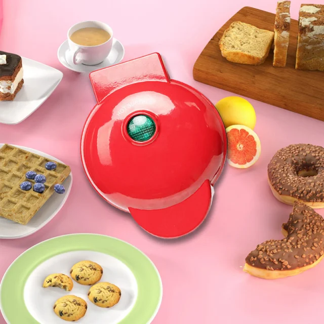 Mini Waffle Maker Red Non-Stick Breakfast Bubble Egg Cake Oven Electric Double Flat Mini Waffle Cone Maker Machine Mini Waffle Maker Red Non-Stick Breakfast Bubble Egg Cake Oven Electric Double Flat Mini Waffle Cone Maker Machine Mini Waffle Maker Red No