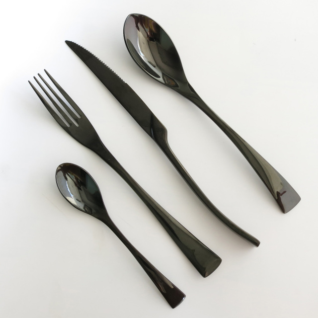24-Pcs Black Dinnerware 18/10 Stainless Steel Flatware Set Steak Knife Fork Spoon Teaspoon Cutlery Set Food Tableware