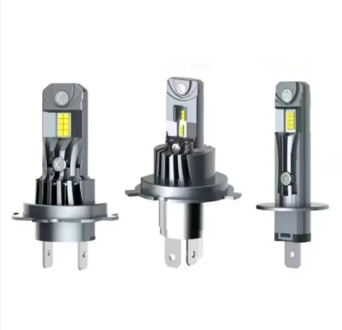 Convenient Installation 1: 1 Halogen Size Auto Headlight H1 H4 H7 H119005 9006 LED Fog Light for Car/Motorcycle