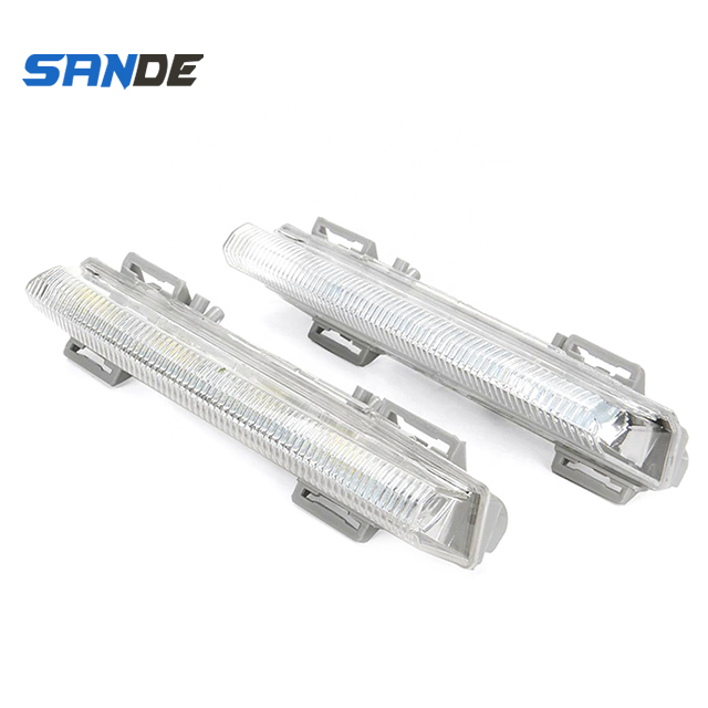 2049068900 2049069000  Daytime running light for mercedes W204 W212 LED Fog Light
