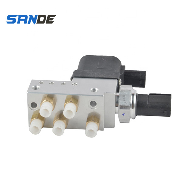 Mercedes W211 W219 Air Suspension Valve Block  A2113200158 A2113200258