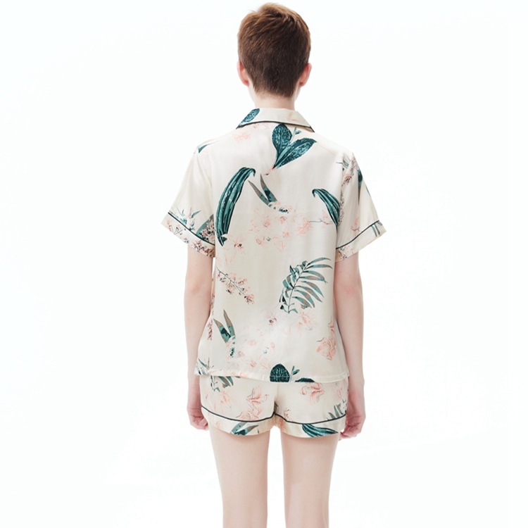 Women's 100% Mulberry Silk Green Grass Print Short Sleeve Shorts Pajamas