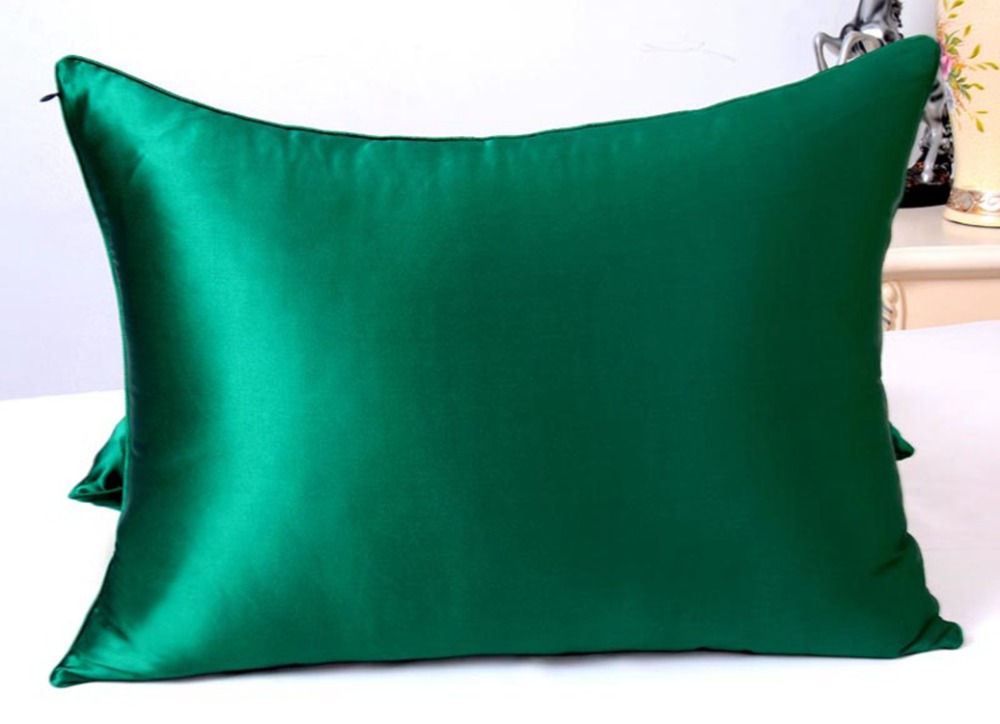 19 Momme 100% Mulberry Silk Pillowcase Zipper Closure