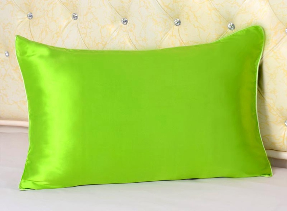 19 Momme 100% Mulberry Silk Pillowcase Zipper Closure