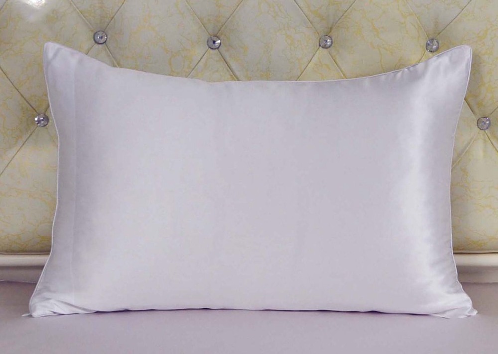 19 Momme 100% Mulberry Silk Pillowcase Zipper Closure