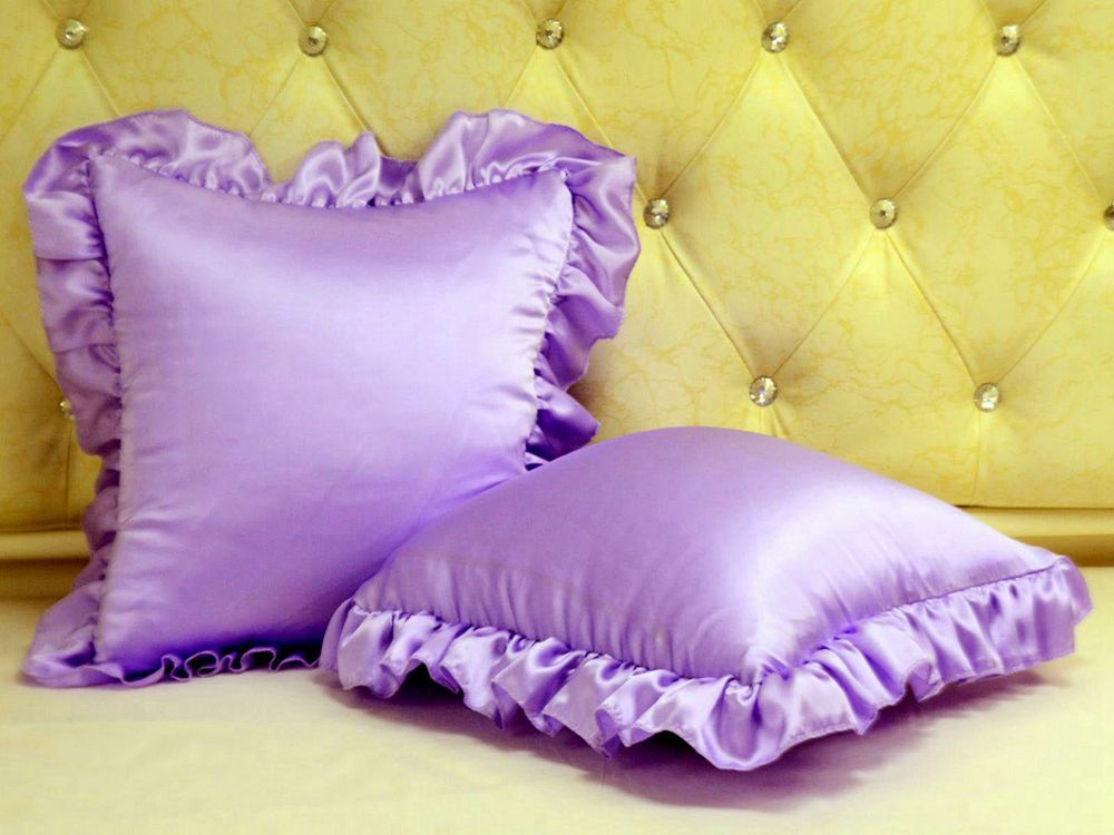 16 Momme 100% Mulberry Silk Pillowcase Ruffled Borders