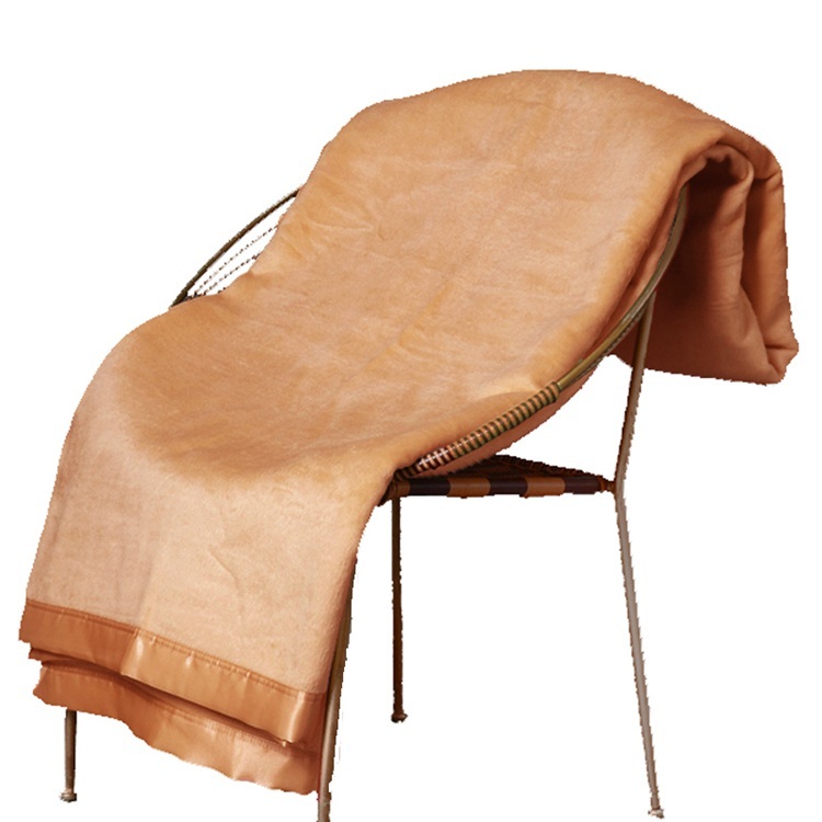 100% Mulberry Silk Blanket