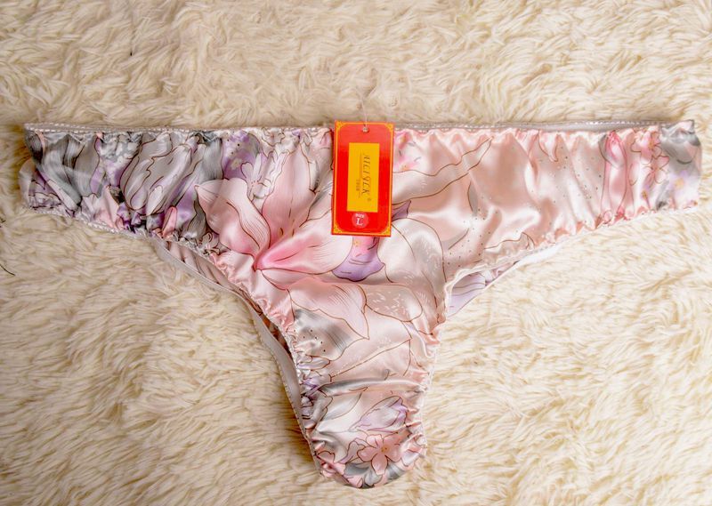 Women's 16mm 100% Mulberry Silk Cheeky Panty Knicker