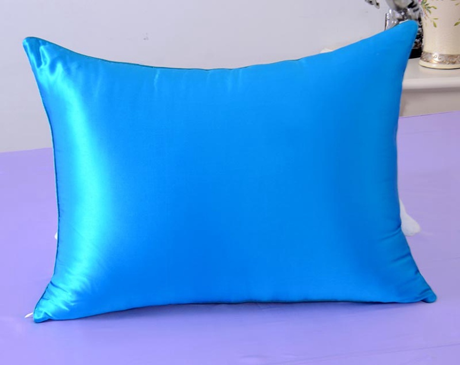 30mm 100% Mulberry Silk Pillowcase Brilliant Blue Color