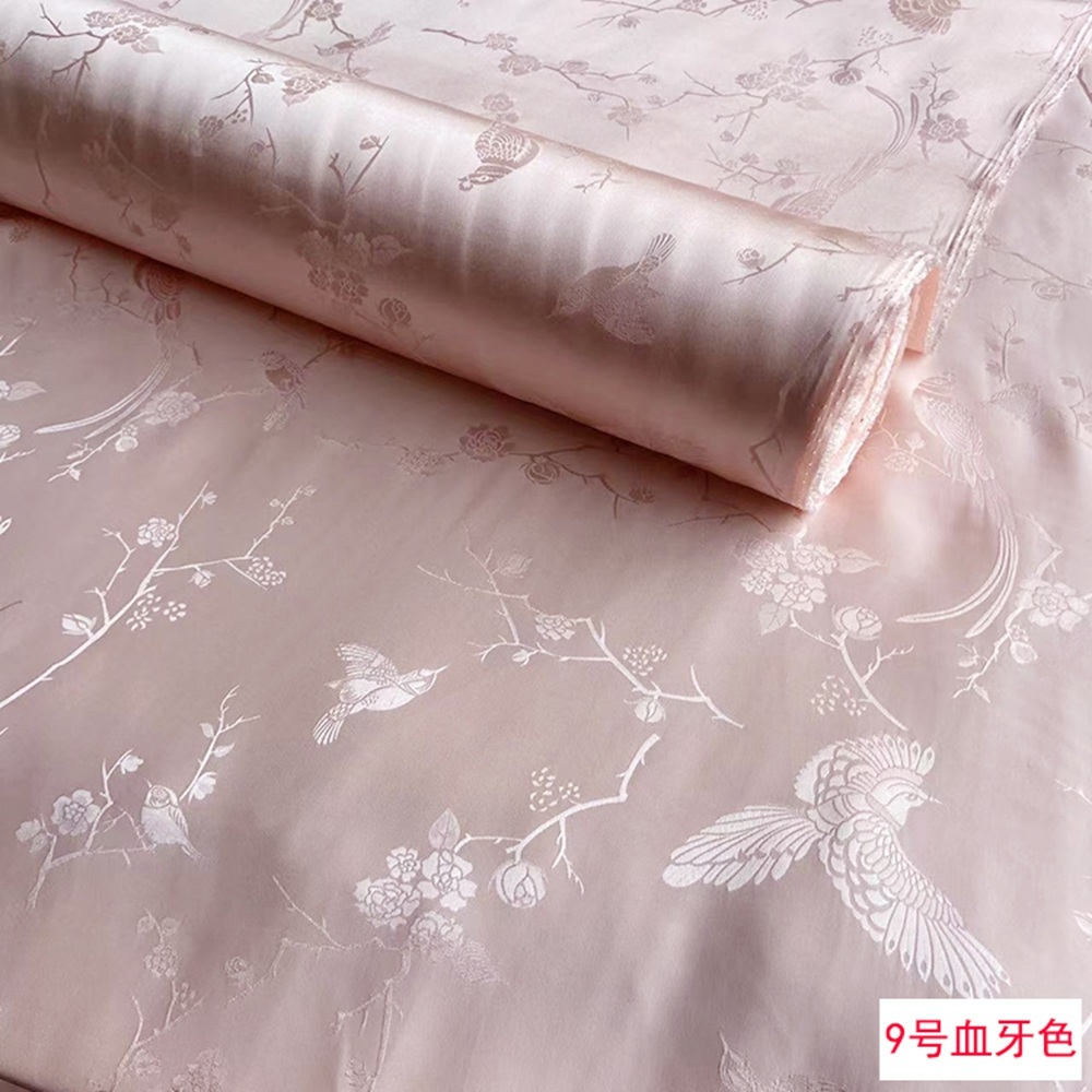 30mm 100% Mulberry Silk Jacquard Fabric 45" Wide