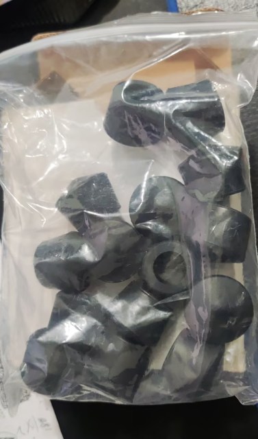 Q666 rubber feet for  tripod (3pcs)