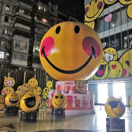 Inflatable Smiling Face Cartoon