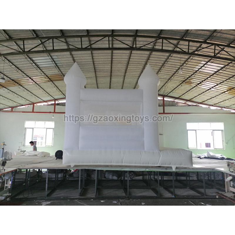 White Inflatable Bounce House With Slide