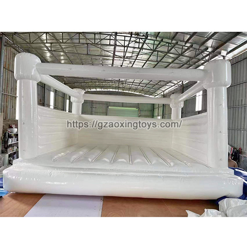 White Inflatable Bouncer House