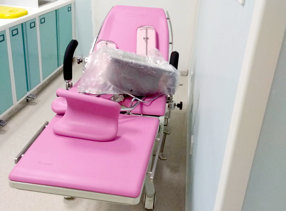 Obstetric Delivery Table