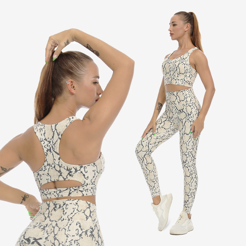 New Style High Waisted Tight outdoors Running Yoga Leggings For Women with custom logo and design