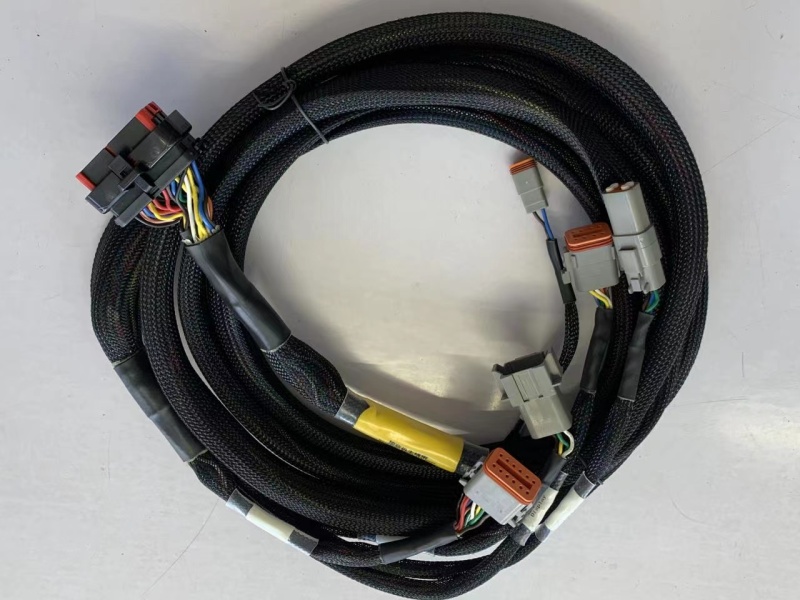 Lodalink Custom Automotive Wiring Harness