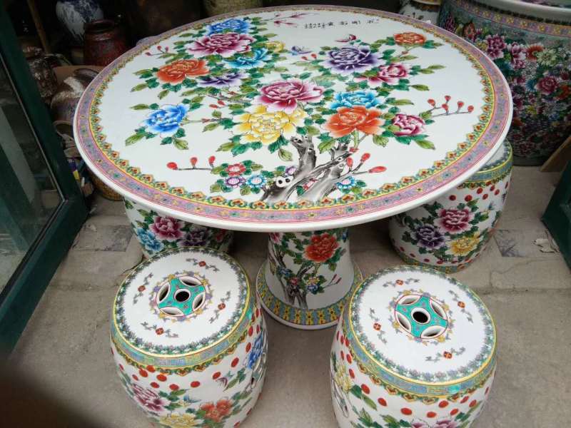 Jingdezhen Outdoor Furniture Luxury Hand Painted Ceramic Porcelain Garden Table Set with Stools
