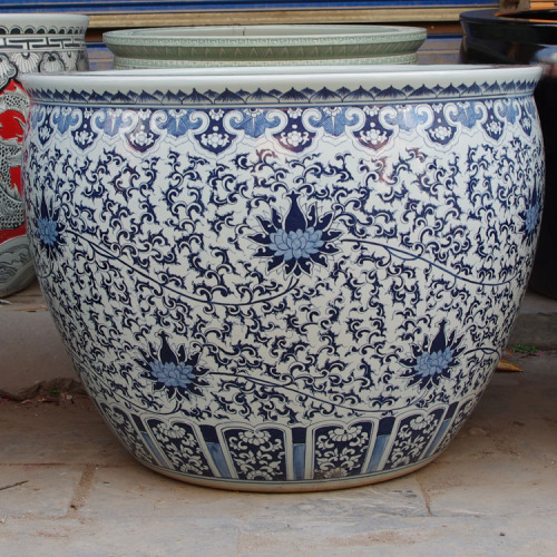 Wholesale Luxury Large Chinese Hand Painted Blue and White Porcelain Ceramic Flower Pots Planter