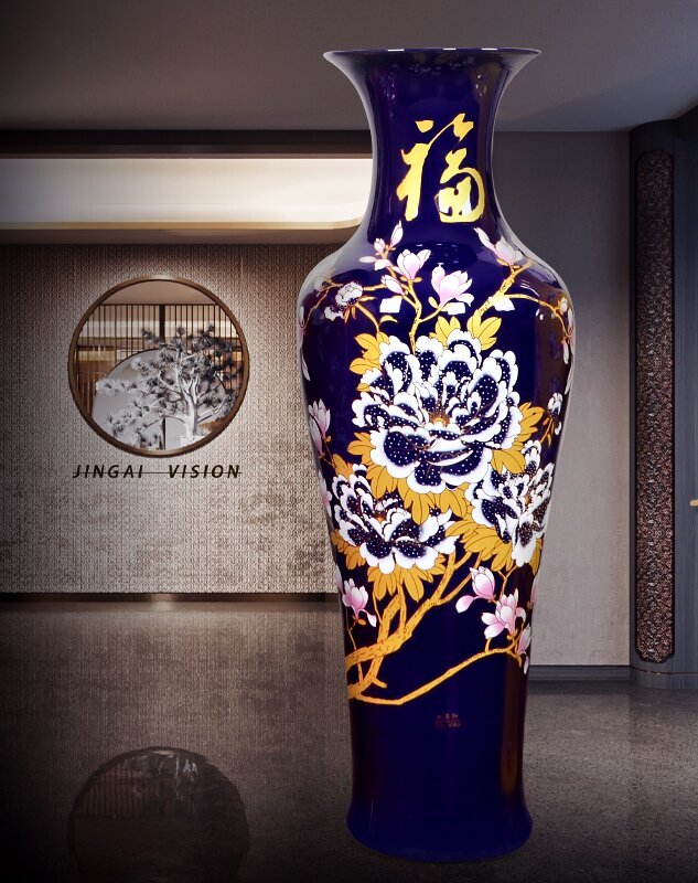 Large Chinese Hand Painted Dragon Ceramic Blue and White Porcelain Floor Vases