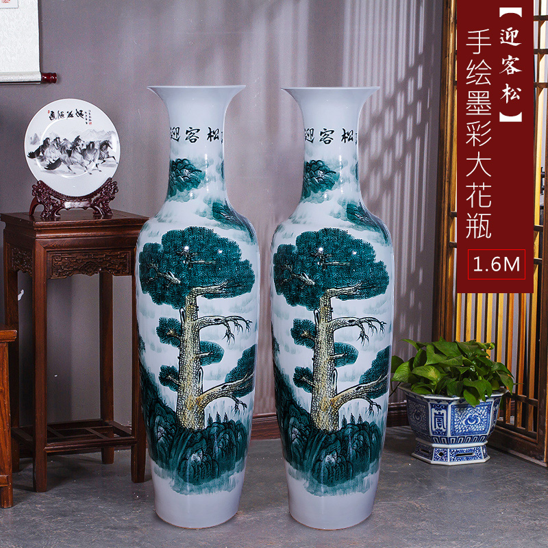 Large Chinese Hand Painted Dragon Ceramic Blue and White Porcelain Floor Vases