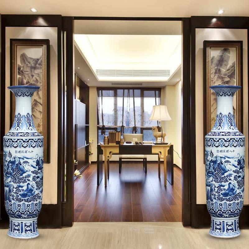 Large Chinese Hand Painted Dragon Ceramic Blue and White Porcelain Floor Vases