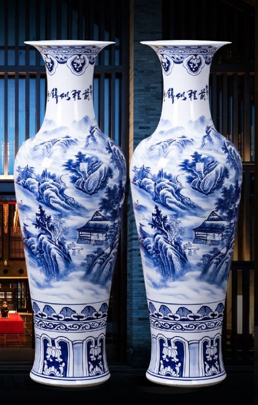 Large Chinese Hand Painted Dragon Ceramic Blue and White Porcelain Floor Vases