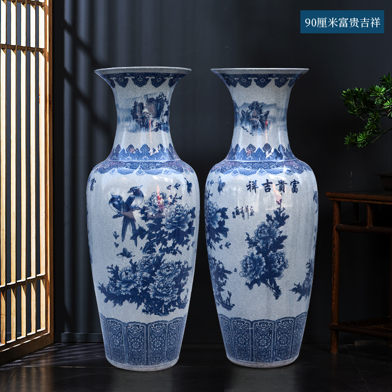 Large Chinese Hand Painted Dragon Ceramic Blue and White Porcelain Floor Vases