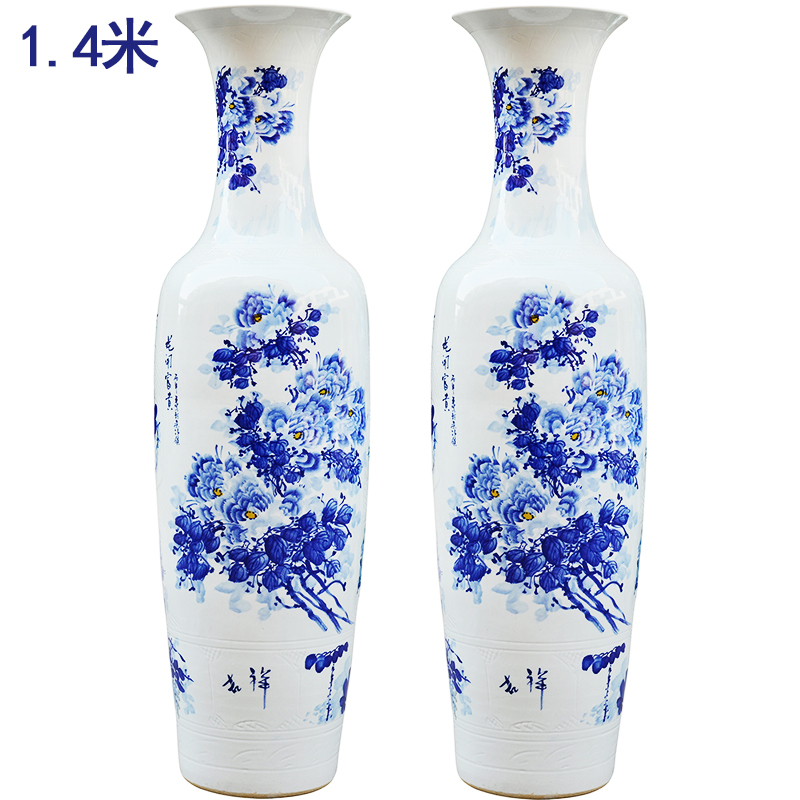 Large Chinese Hand Painted Dragon Ceramic Blue and White Porcelain Floor Vases