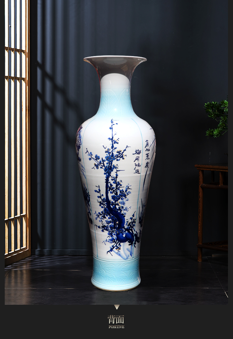 Large Chinese Hand Painted Dragon Ceramic Blue and White Porcelain Floor Vases