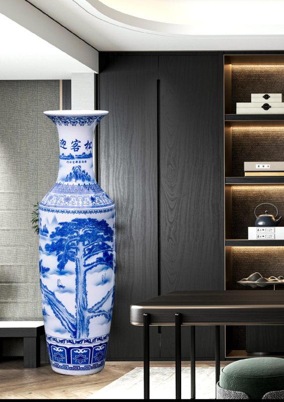 Large Chinese Hand Painted Dragon Ceramic Blue and White Porcelain Floor Vases
