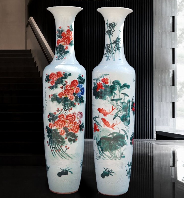 Large Chinese Hand Painted Dragon Ceramic Blue and White Porcelain Floor Vases