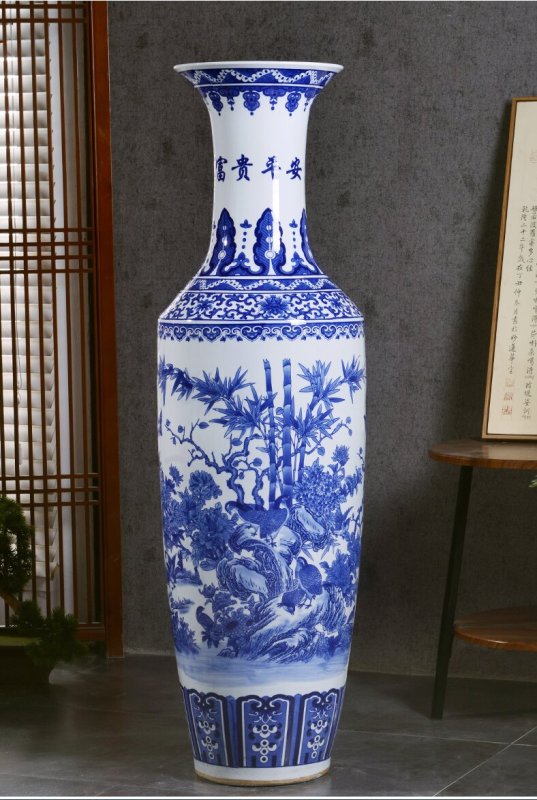 Large Chinese Hand Painted Dragon Ceramic Blue and White Porcelain Floor Vases